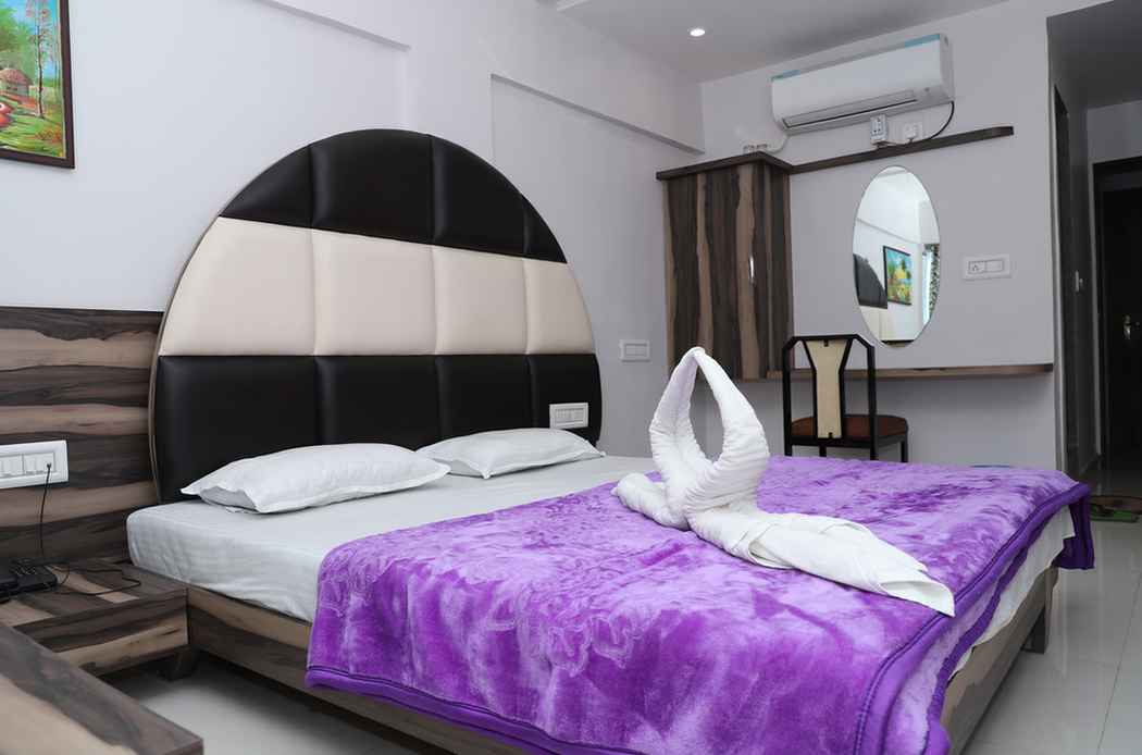 Tulsi Ac/ Non Ac Rooms
