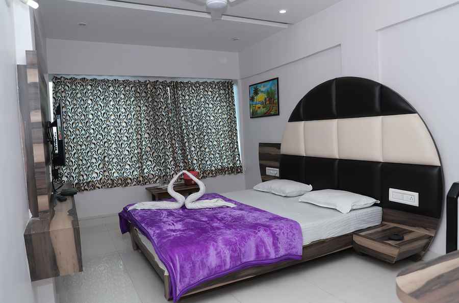 Ac Rooms